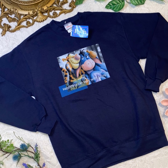 NWT Vintage Winnie the Pooh Sweatshirt - Picture 1 of 8